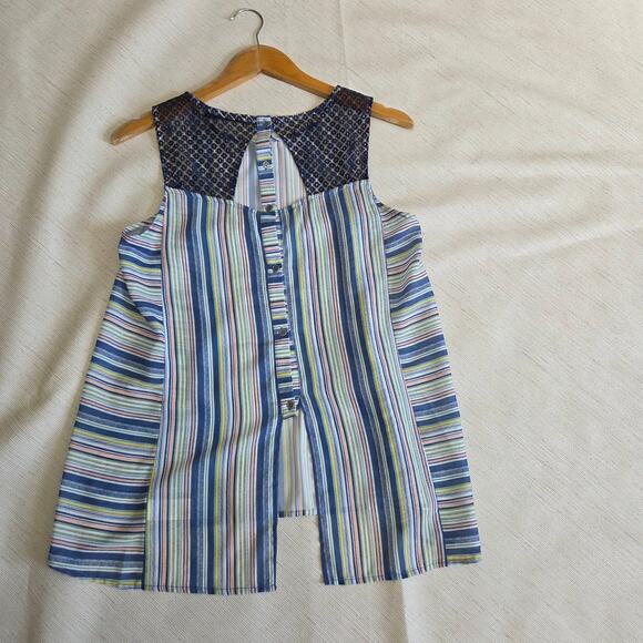 Doe & Rae cute sleeveless blouse womans size Small - Picture 7 of 7